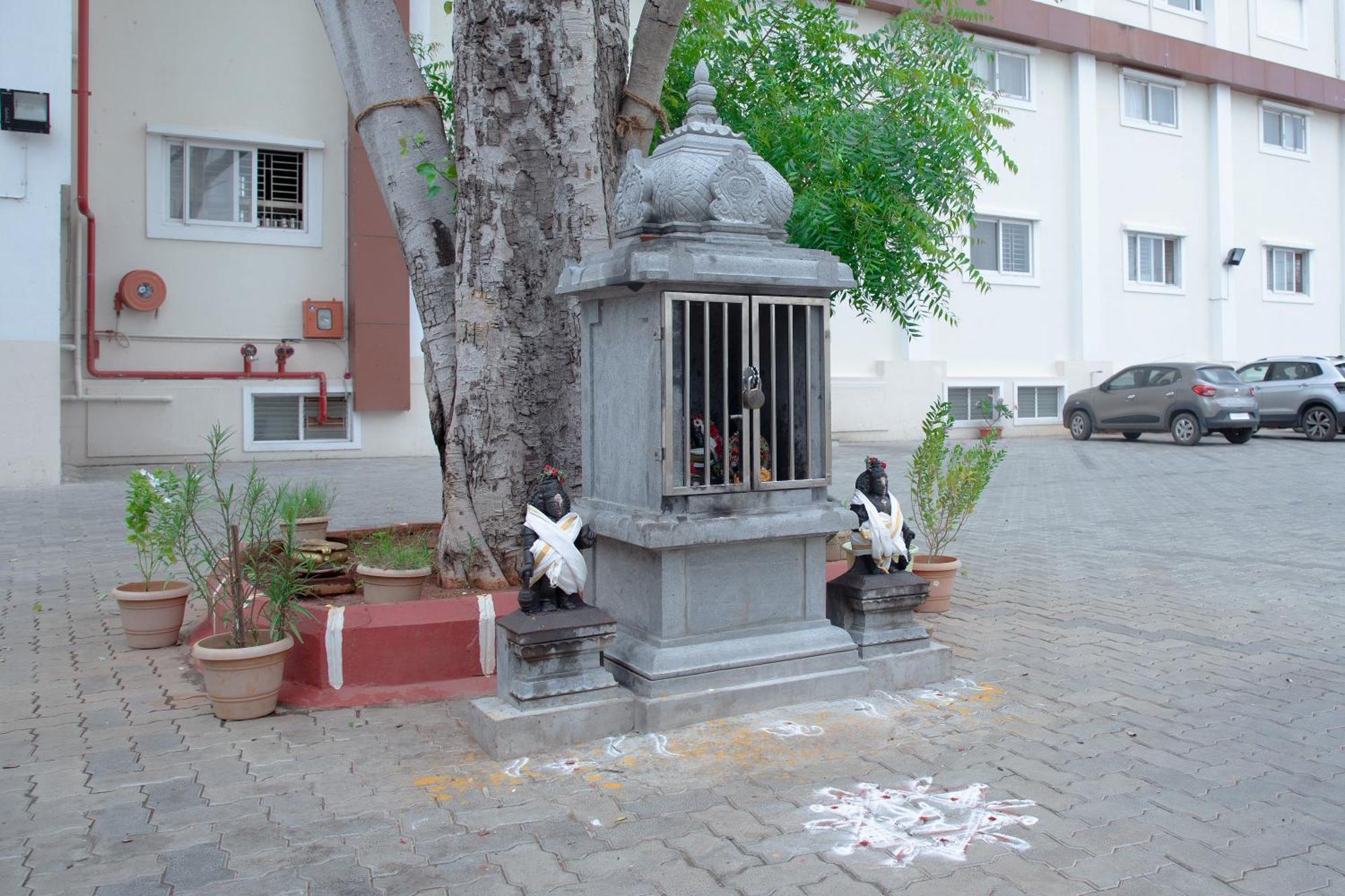 Hotel Manjhi Residency à Tiruchirappalli Extérieur photo