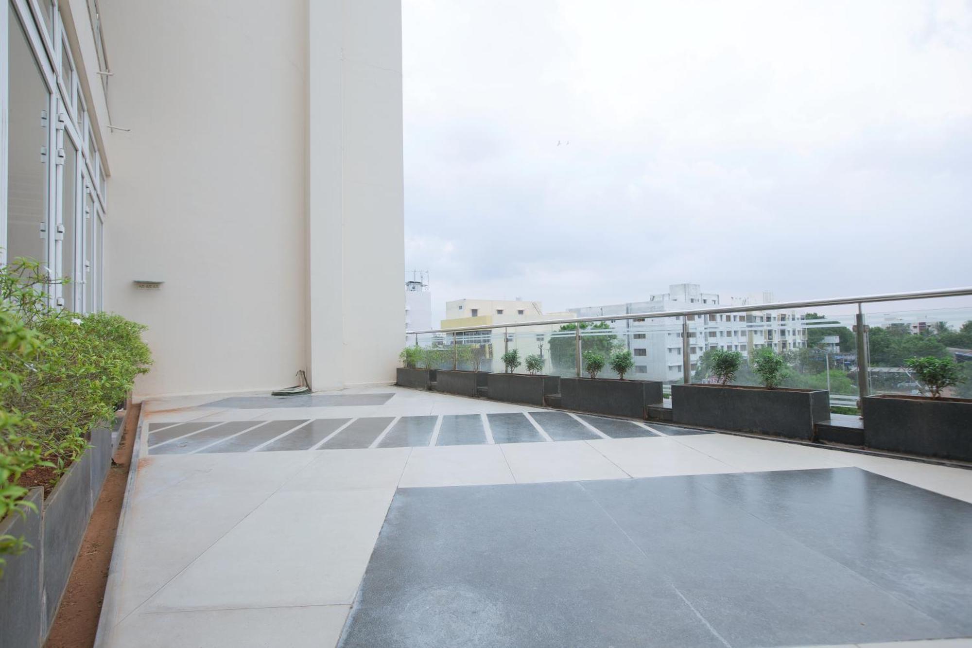 Hotel Manjhi Residency à Tiruchirappalli Extérieur photo
