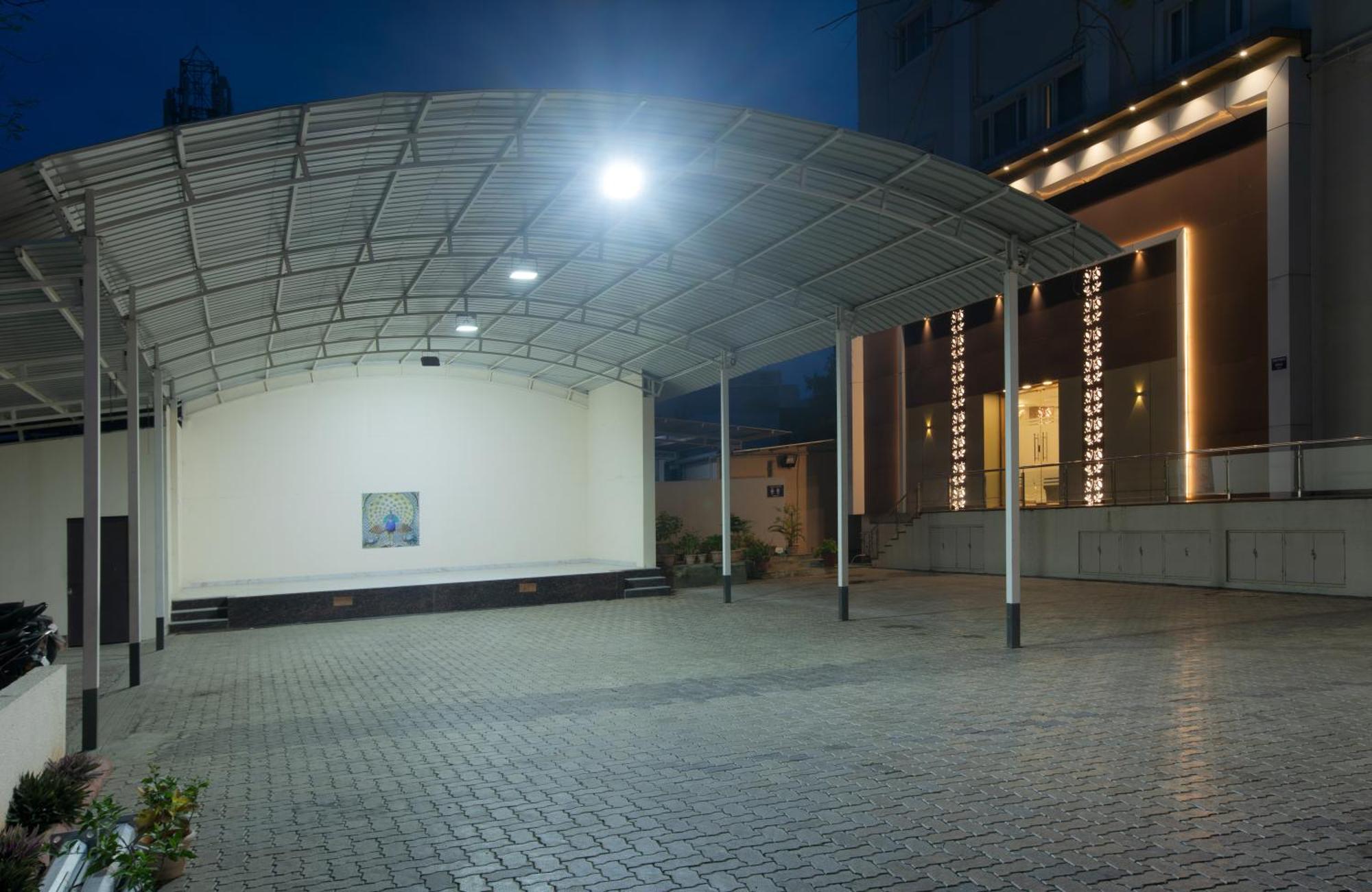 Hotel Manjhi Residency à Tiruchirappalli Extérieur photo
