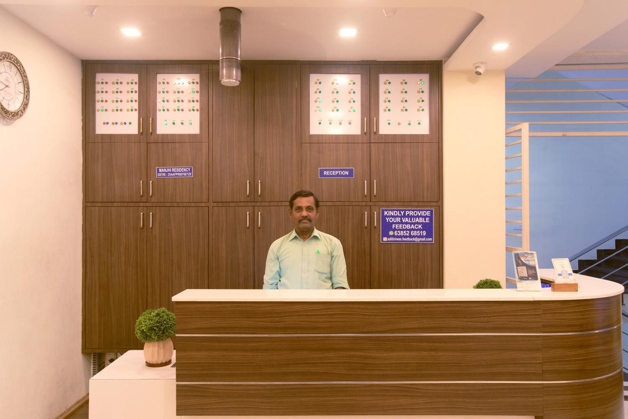Hotel Manjhi Residency à Tiruchirappalli Extérieur photo