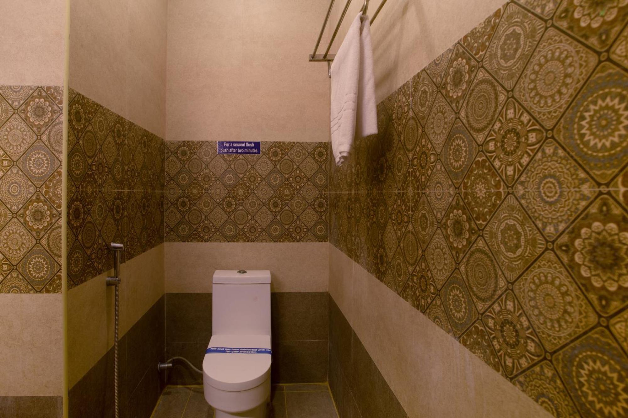 Hotel Manjhi Residency à Tiruchirappalli Extérieur photo